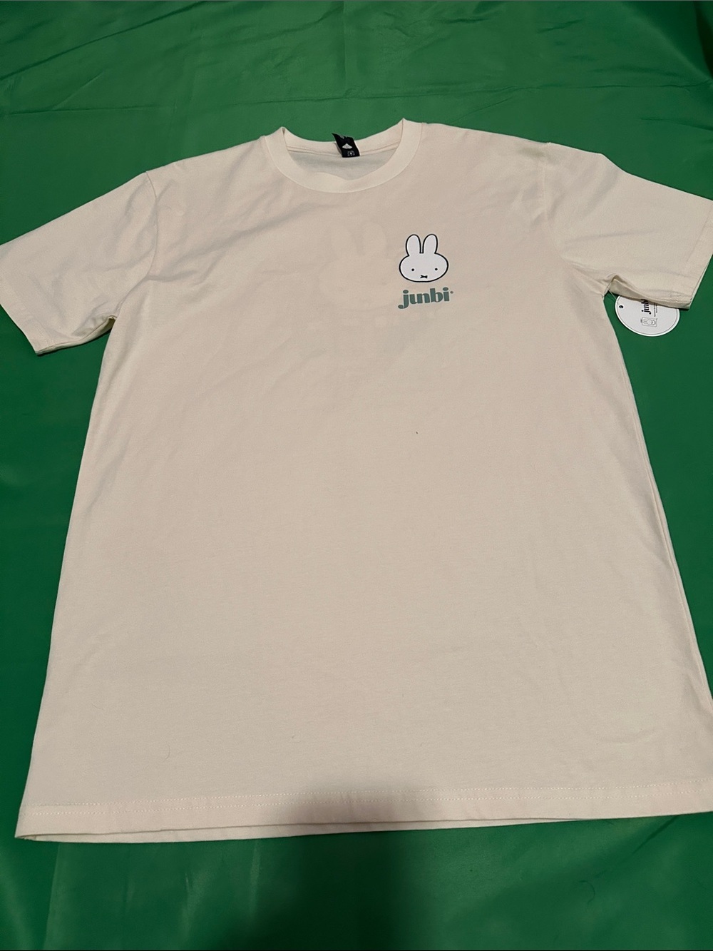 JUNBI | MIFFY SAKURA TEE  NWT MEDIUM